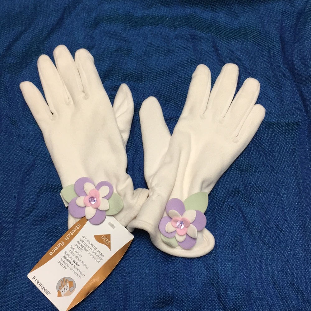 Isotoner- Lycra Stretch Fleece Gloves